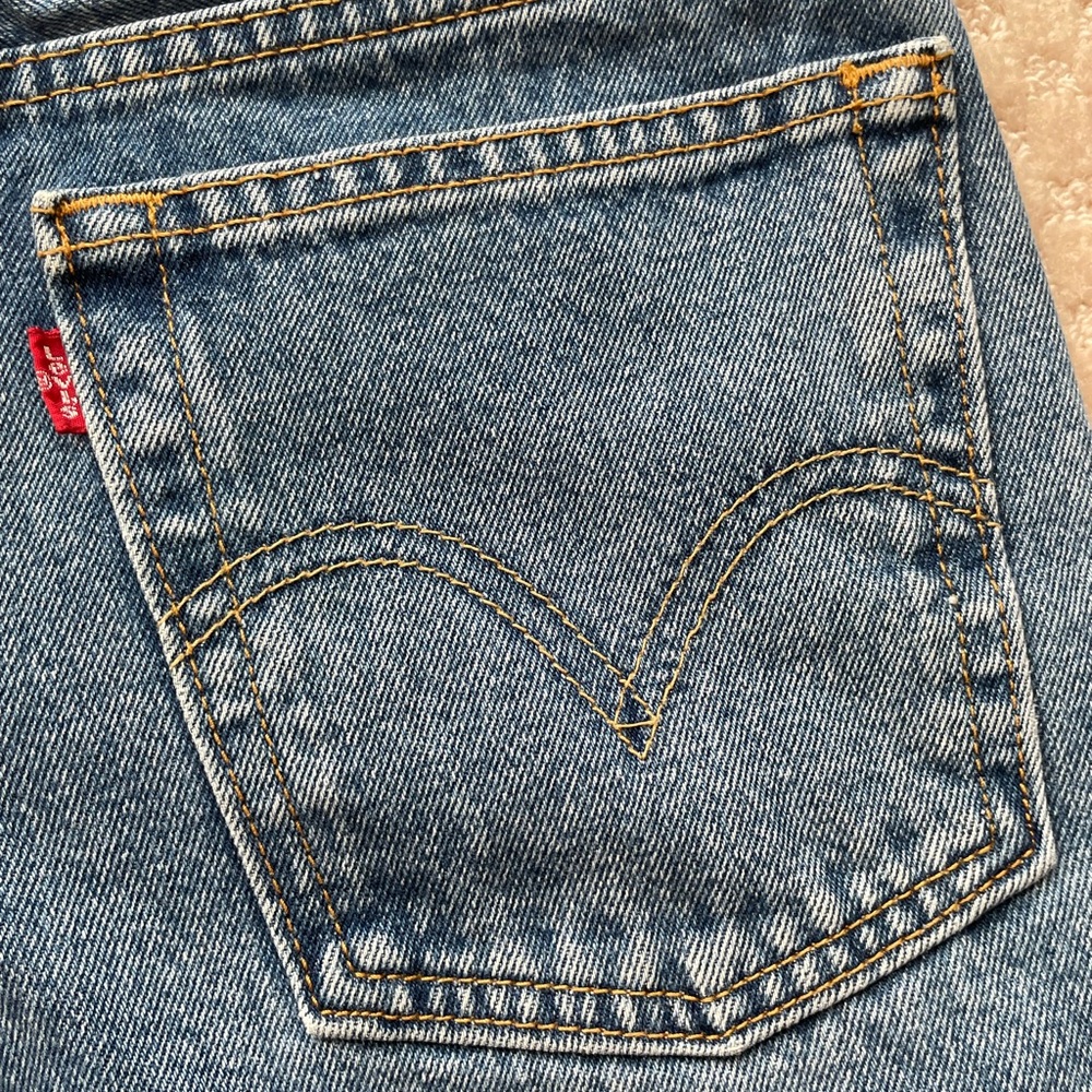 Levi’s Vintage 550 Relaxed Fit Denim Jeans 26x28 Medium Wash - Picture 8 of 11